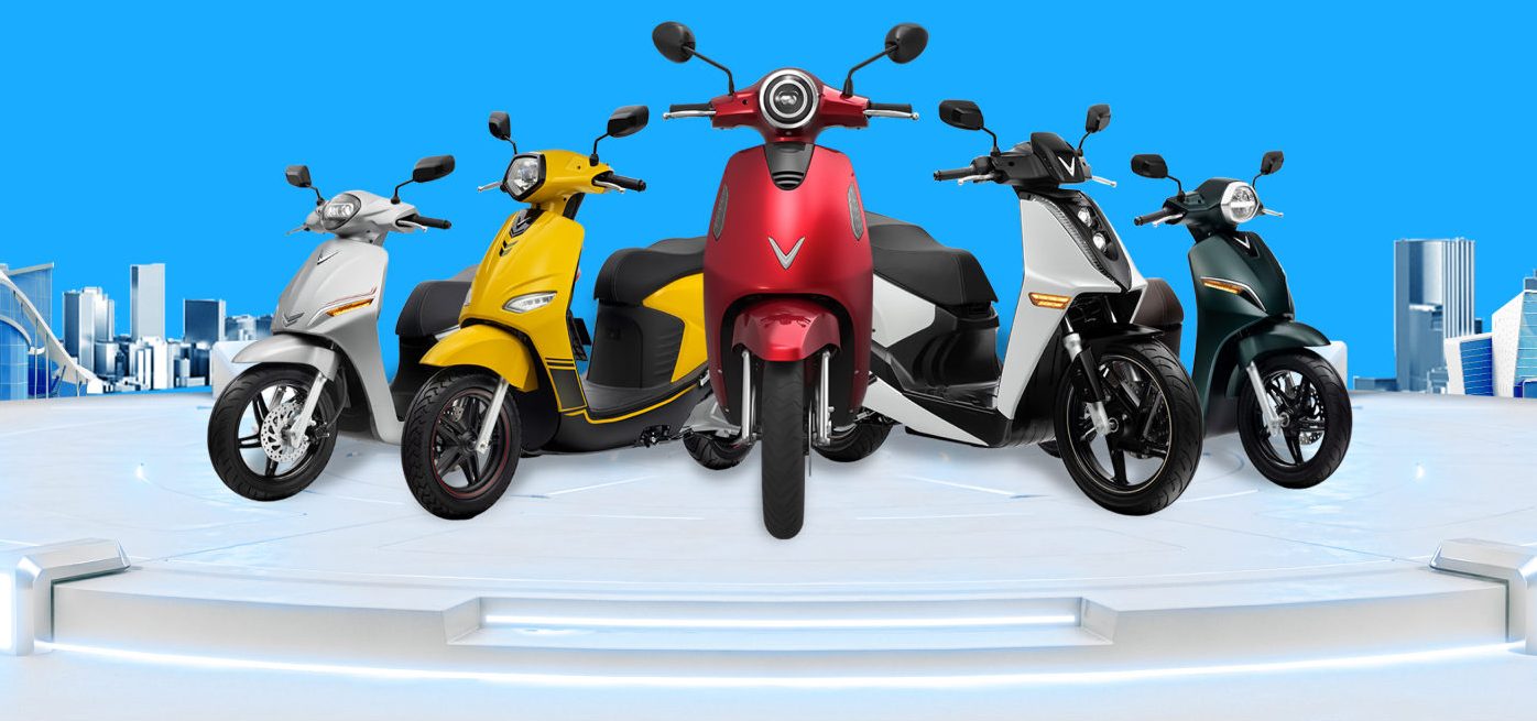 Exploring Da Nang by electric motorbike